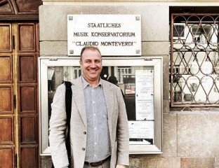 Lehrstuhl an der Musikhochschule „Claudio Monteverdi“
